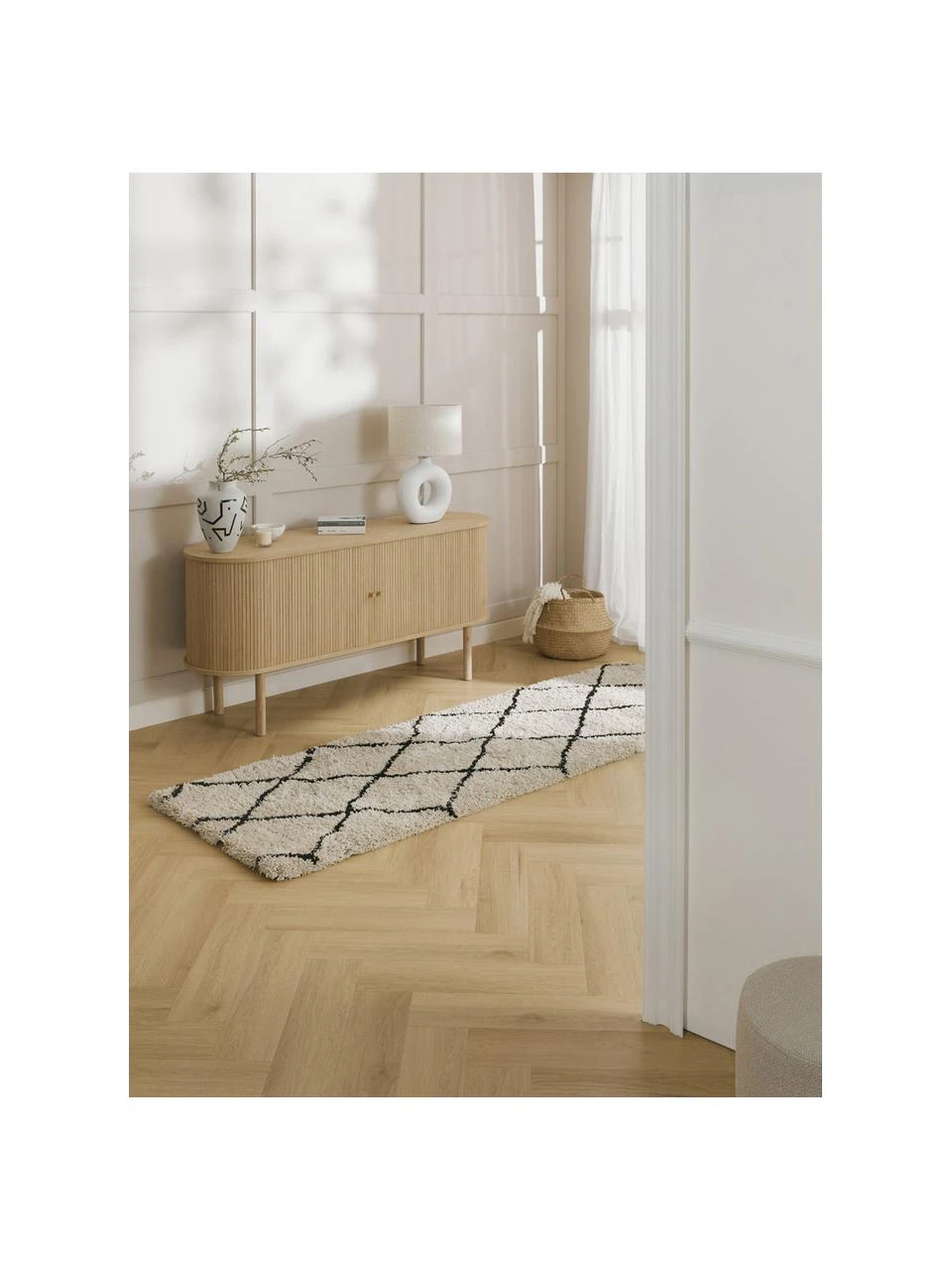 Westwing Collection Flauschiger Hochflor-Läufer Nouria, handgetuftet, B 80 x L 200 cm – Bild 2